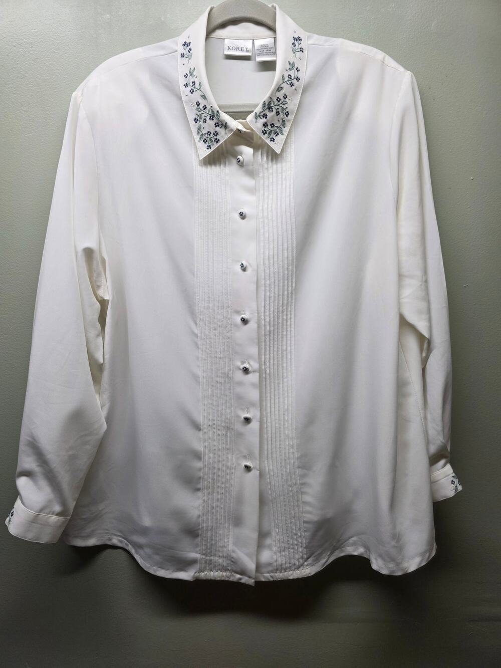 VNT Koret Button Down Embroidered Blouse Size 18W